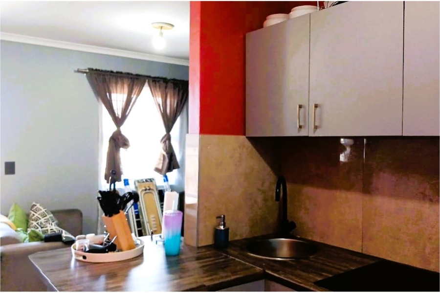 1 Bedroom Property for Sale in Retreat Western Cape
